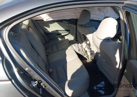 2010 Honda Accord 3.5 Ex-L from USA, damaged, VIN 1HGCP3F84AA031384